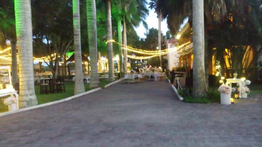 Hotel La Marina Del Rio La Pesca Exteriör bild